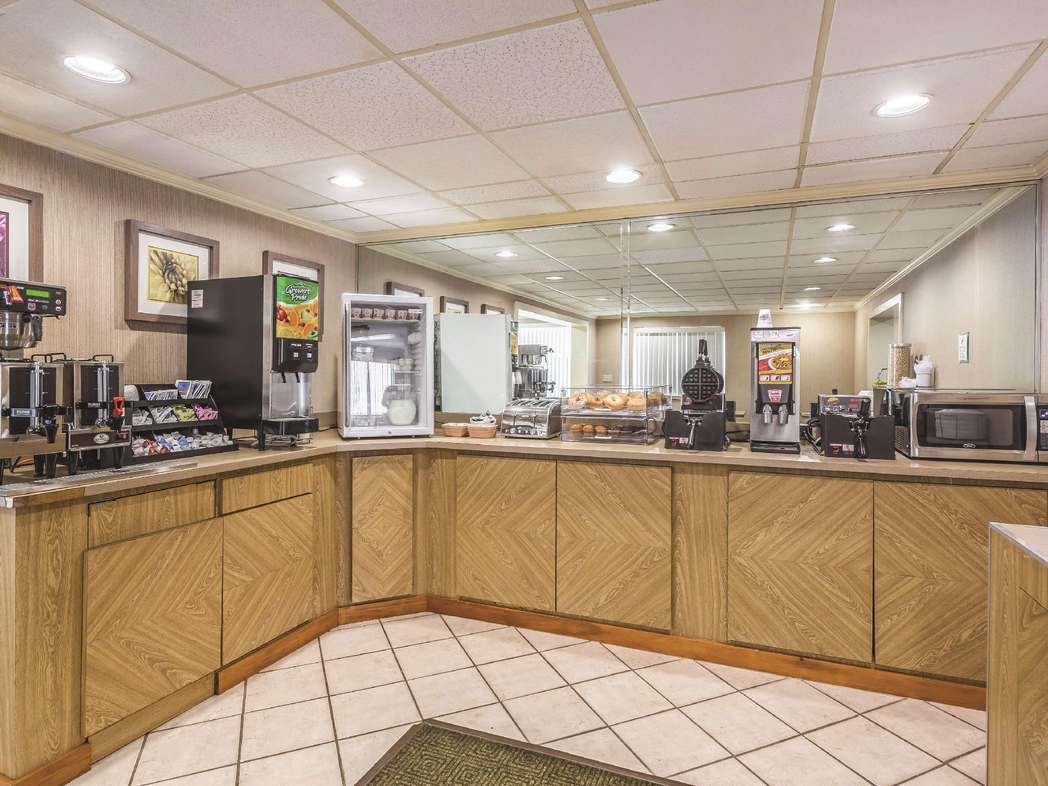 La Quinta Inn & Suites By Wyndham Jacksonville Mandarin Εξωτερικό φωτογραφία
