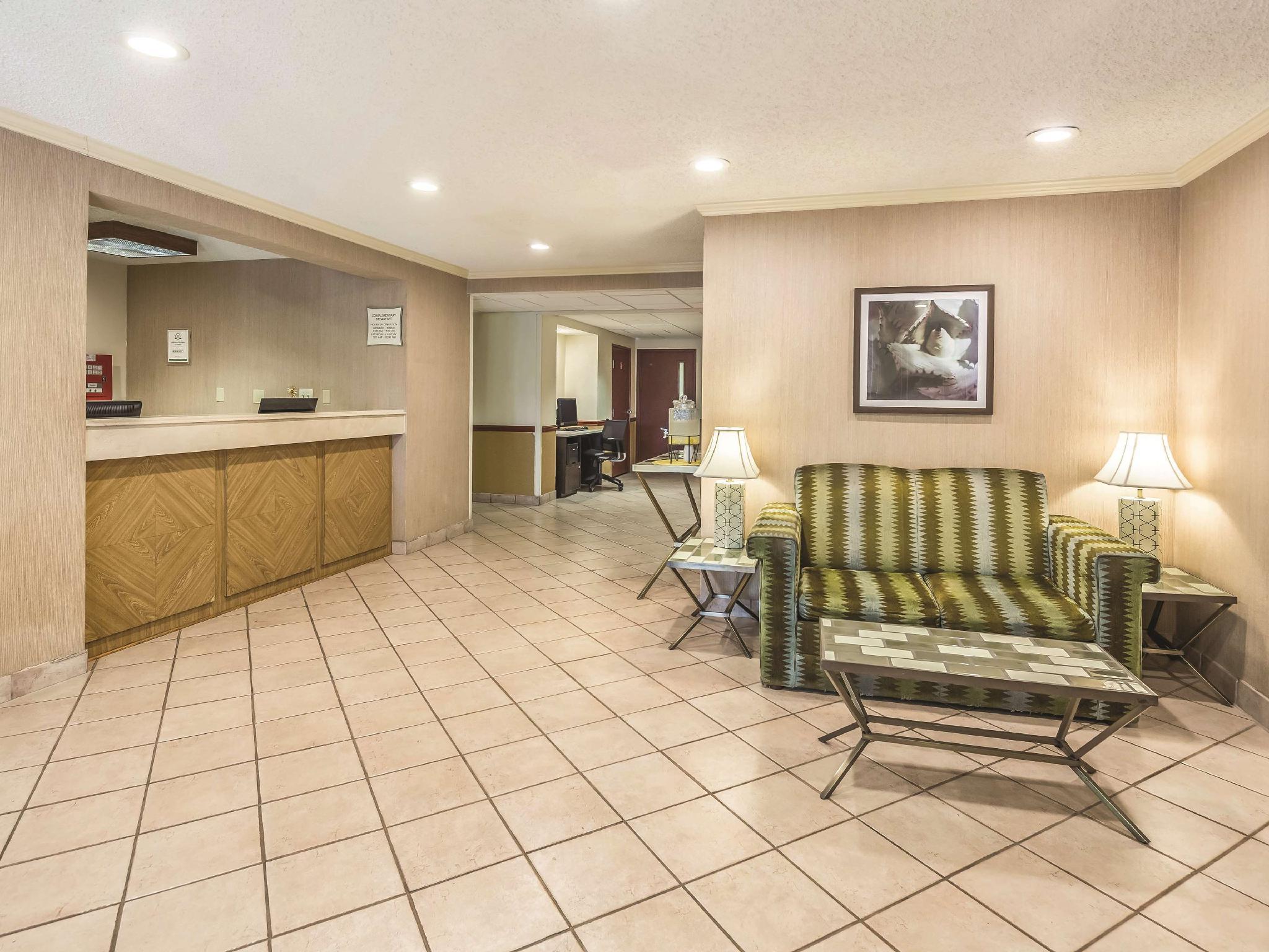 La Quinta Inn & Suites By Wyndham Jacksonville Mandarin Εξωτερικό φωτογραφία